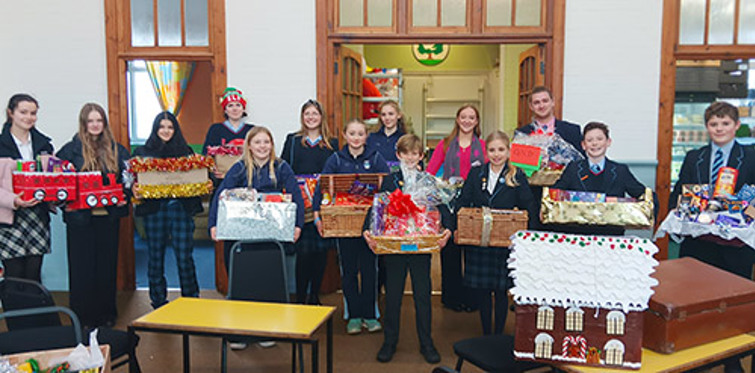 Christmas%20Hampers%20Delivery%202023%20500