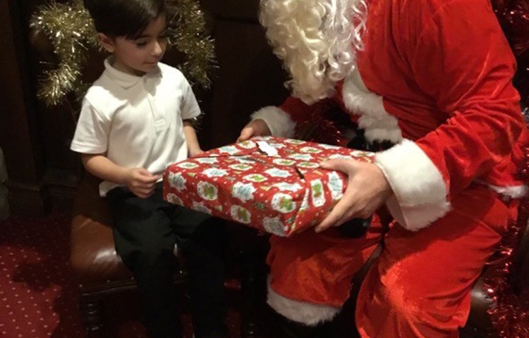 Linwood%20Christmas%20Party%20at%20Canford%20(2).jpg