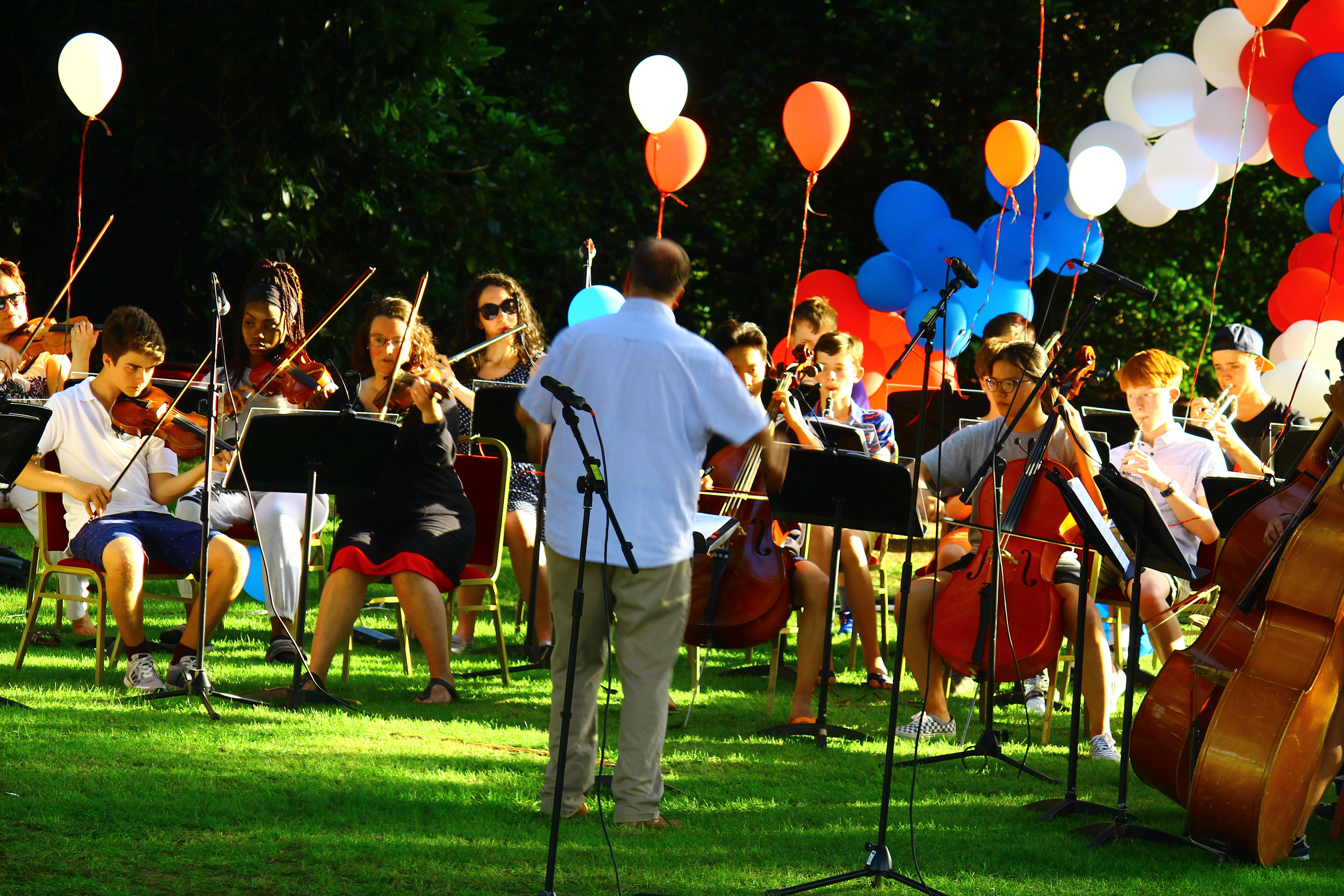 Proms%20in%20the%20Park-2019%20(9)