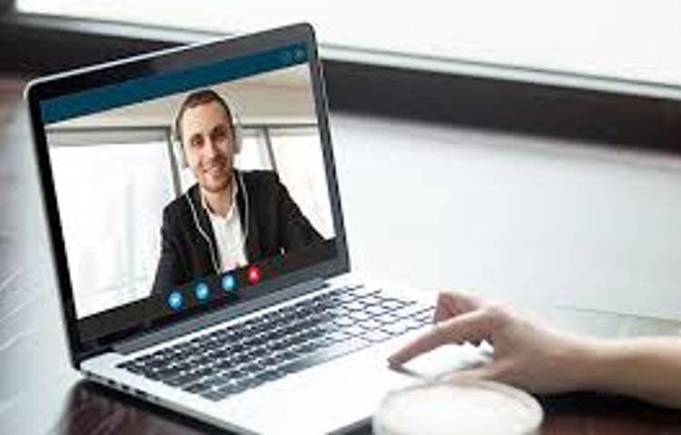 online%20interview.jpg