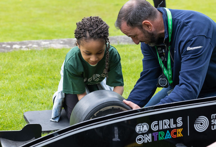 GirlsOnTrack23 28